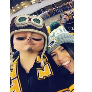 Meet your Posher, Uriel